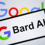 Bard, un modelo de lenguaje de Google AI, indexa conversaciones de usuarios para compartir en la red, suponiendo de entrada un riesgo.
